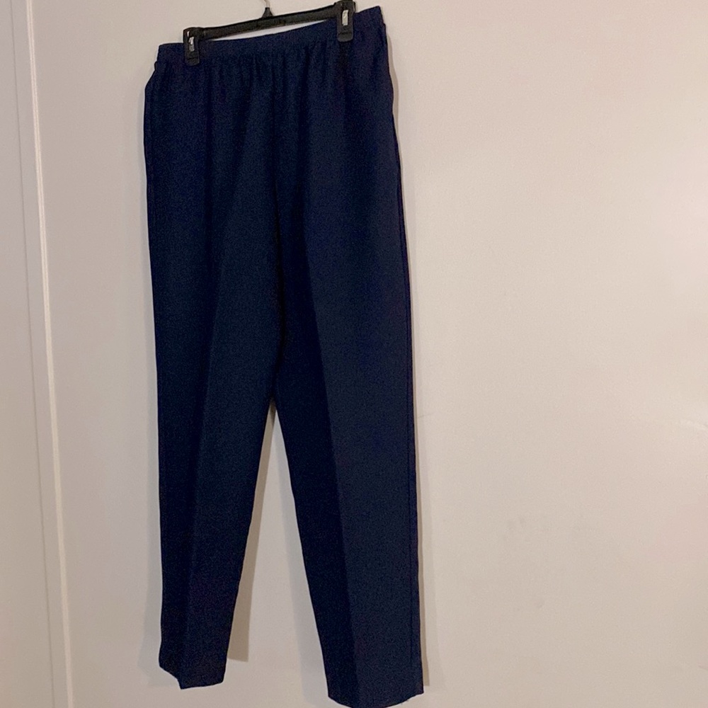 Navy blue slacks by Alfred Dunner, Sz 16